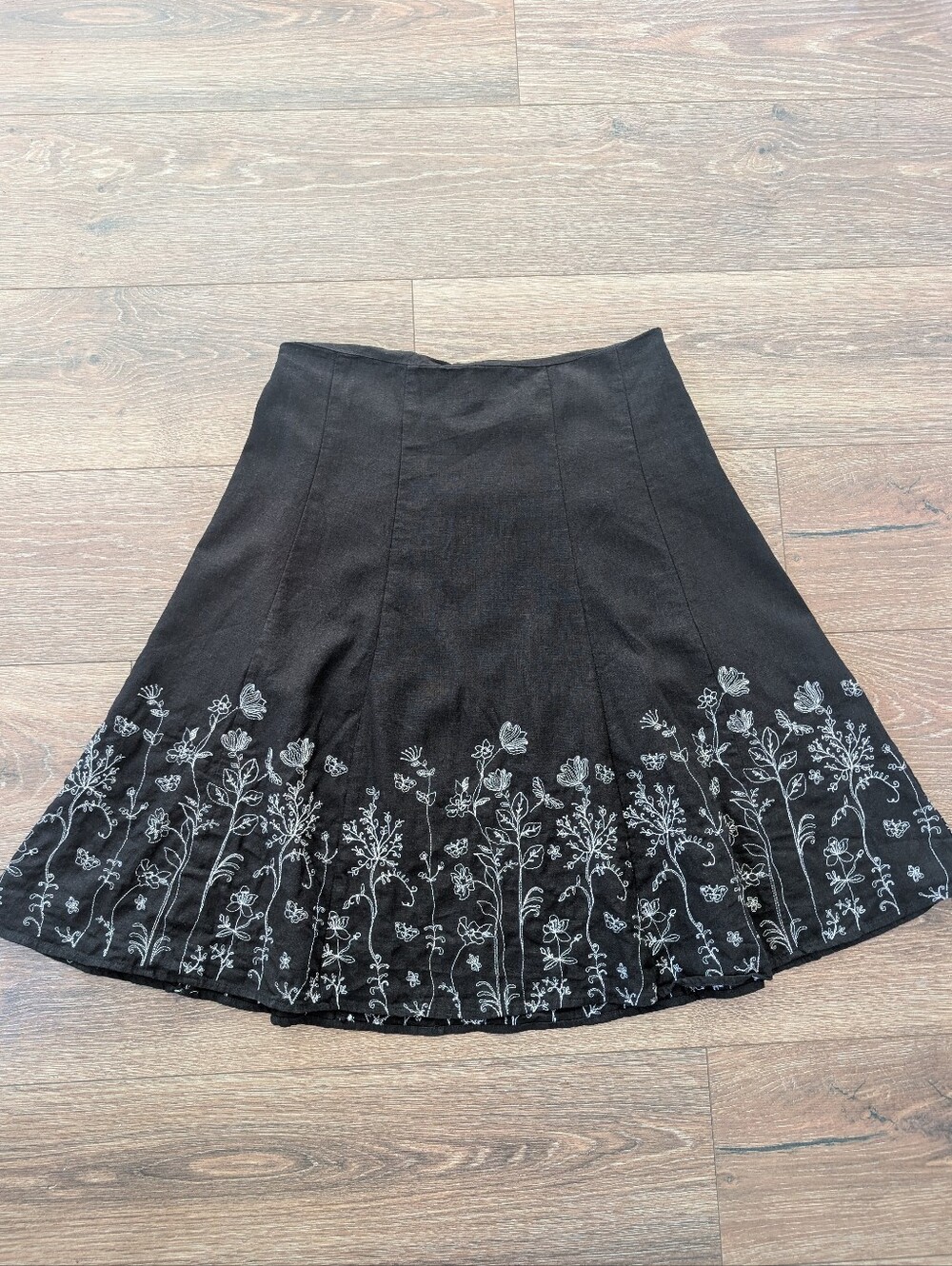 Christopher & Banks Black White Linen Blend Embroidered Floral Skirt Size M